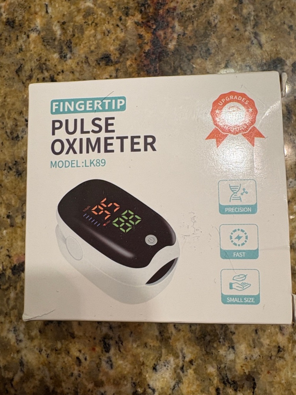 Pulse Oximeter LK89 - White and Black